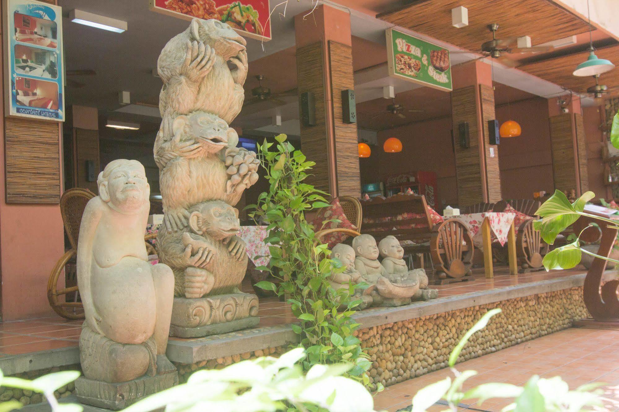 Khaosan Holiday Bangkok Exterior photo