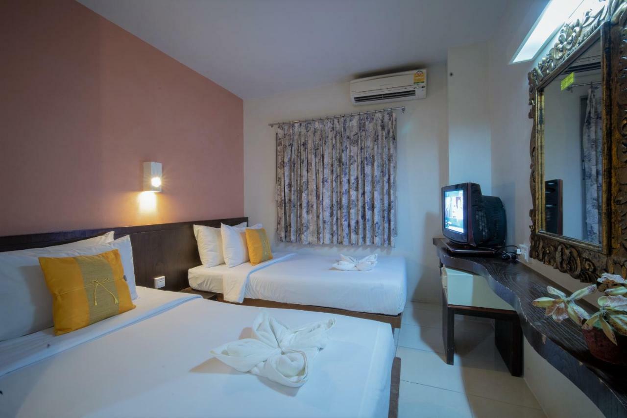 Khaosan Holiday Bangkok Exterior photo